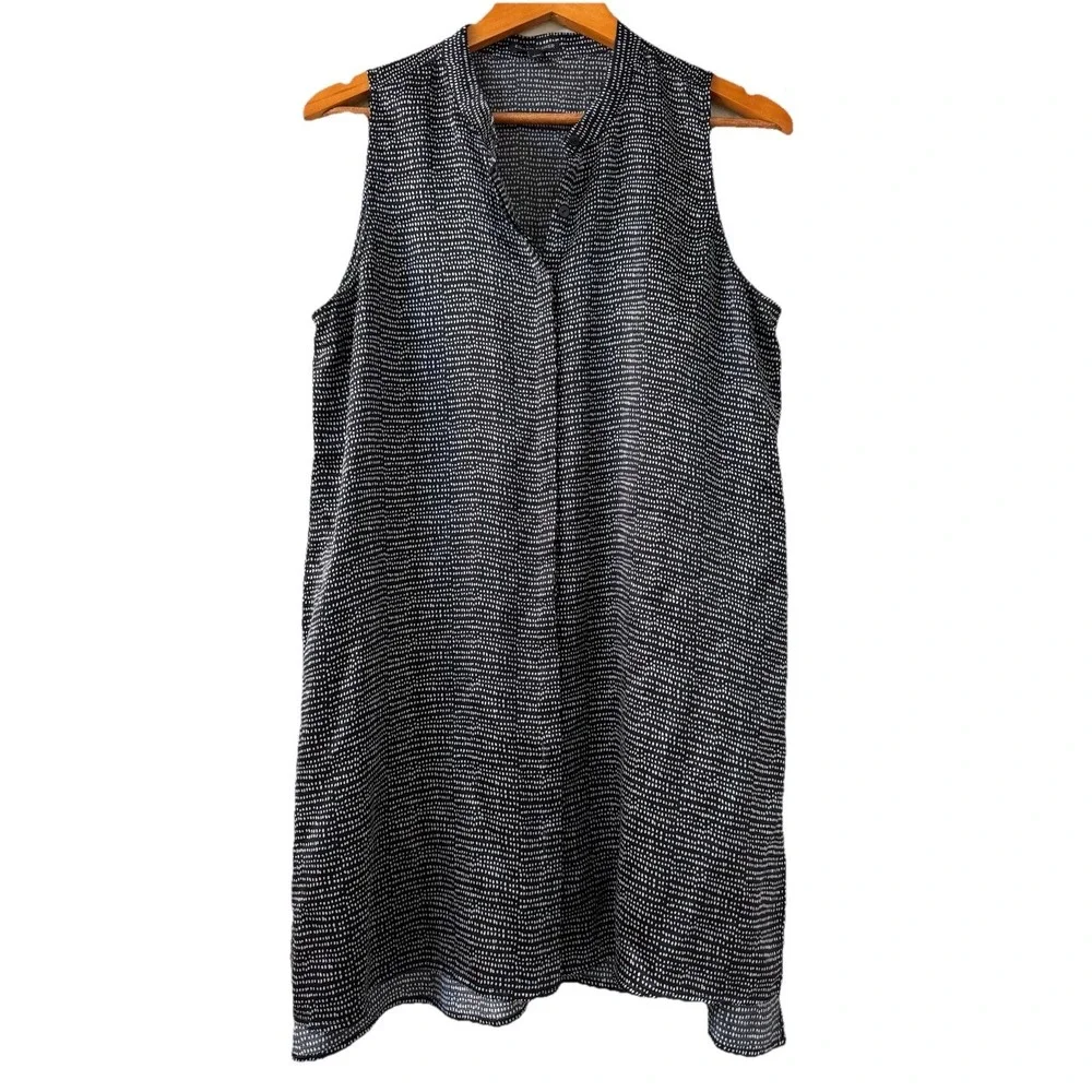 Eileen Fisher Sleeveless Button Up Top M 100% Silk Longline Mandarin Collar